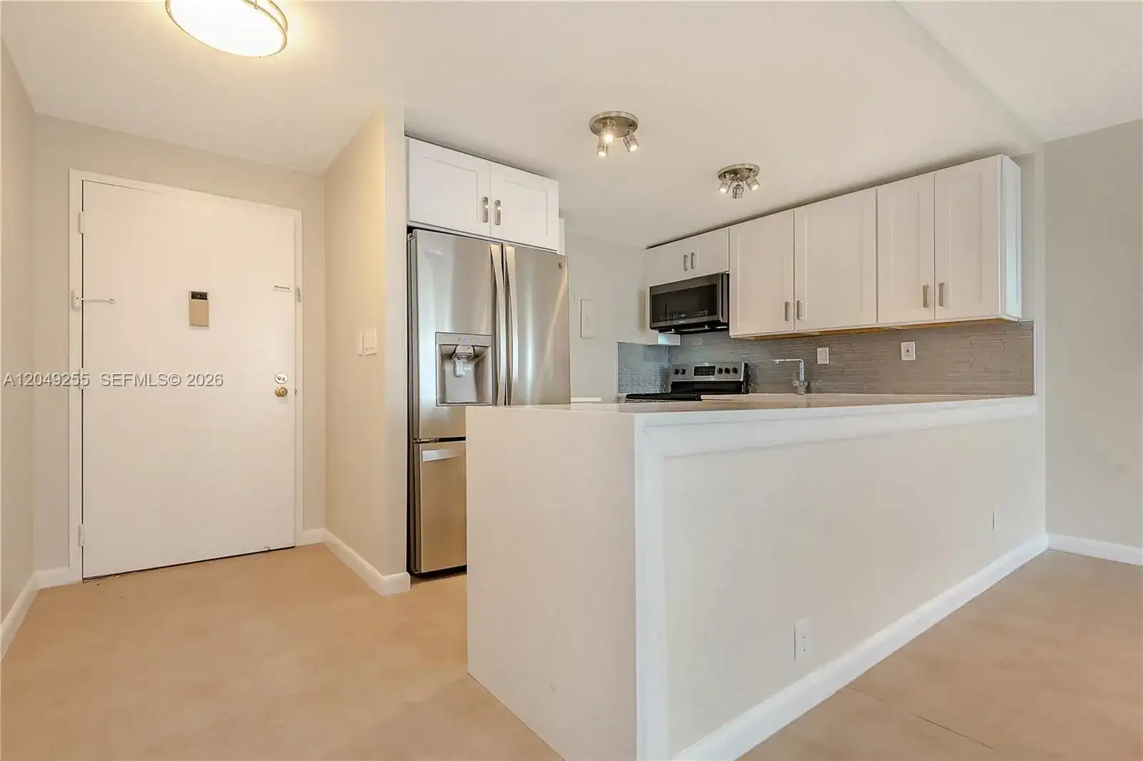 16710 NE 9th Ave # 706, North Miami Beach FL 33162 photo 2