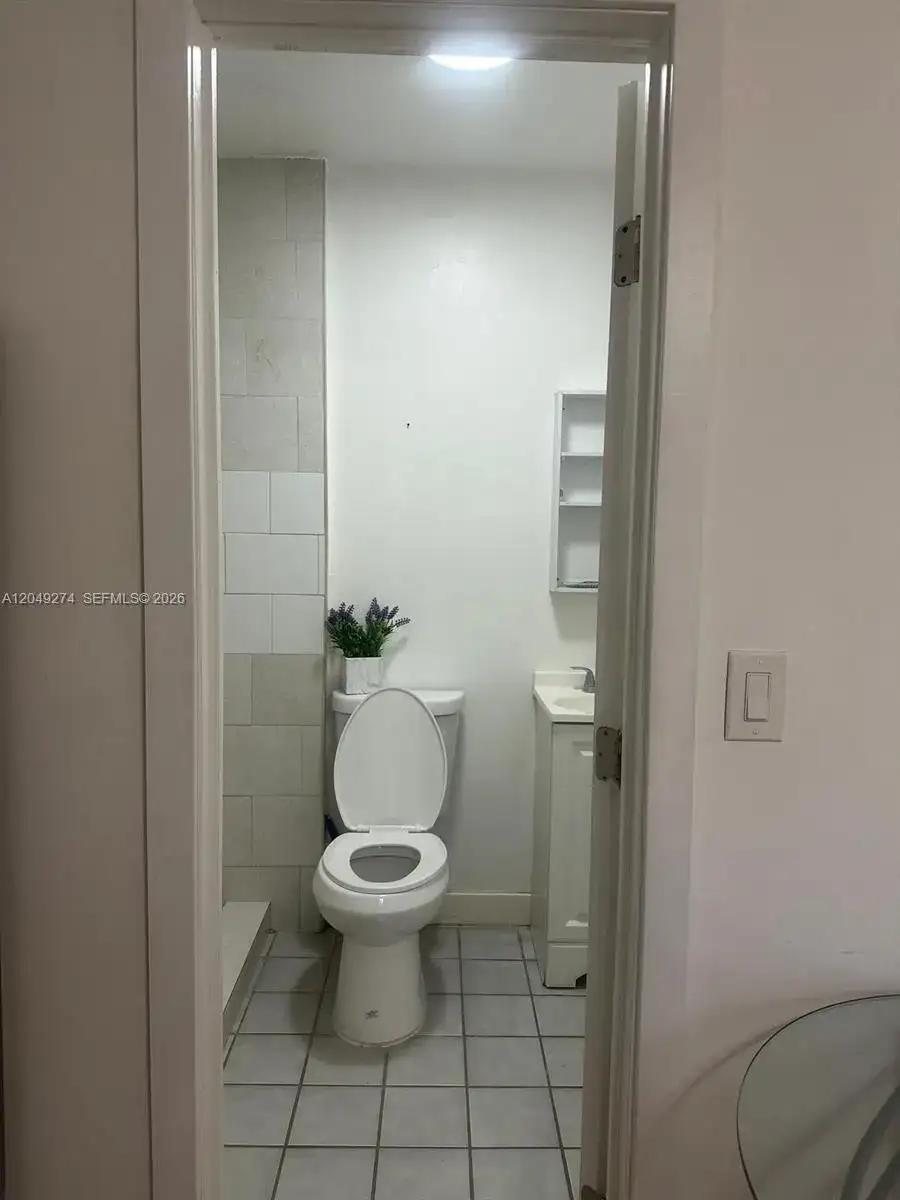 19301 SW 220th St # 0, Miami FL 33170 photo 2