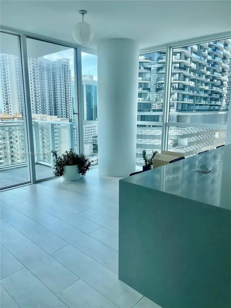 1080 Brickell Ave # 1709, Miami FL 33131 photo 2
