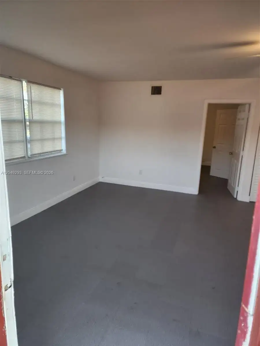 14240 NW 22nd Ave # 3, Opa-Locka FL 33054 photo 2