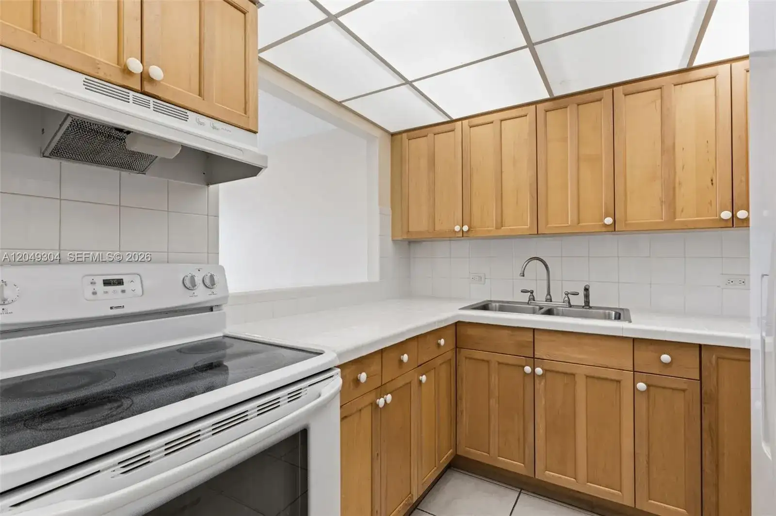 10425 SW 112th Ave # 302, Miami FL 33176 photo 2