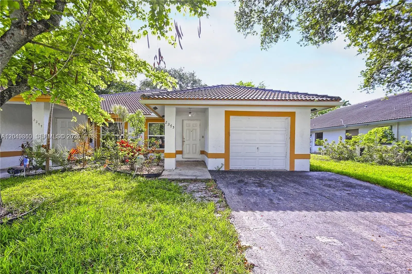 2375 NW 123rd Ave, Coral Springs FL 33065