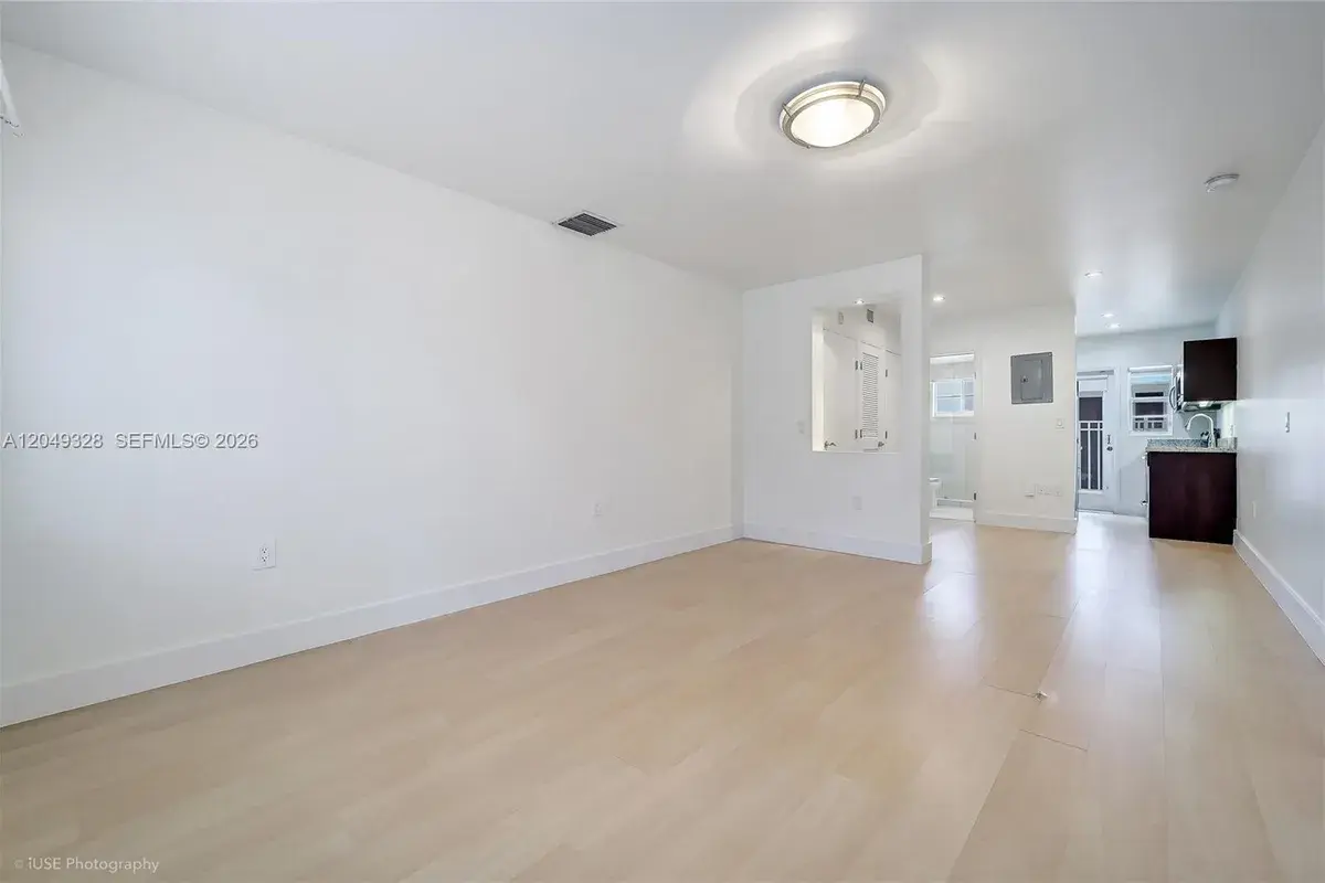 1034 Pennsylvania Ave # 104, Miami Beach FL 33139