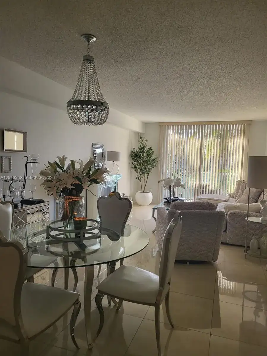 5099 NW 7th St # 205, Miami FL 33126 photo 2