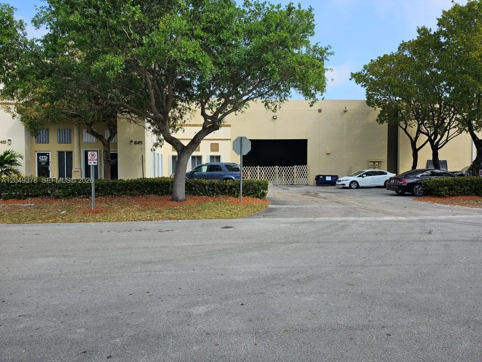 10475 NW 37th Terrace, Doral FL 33178 photo 4