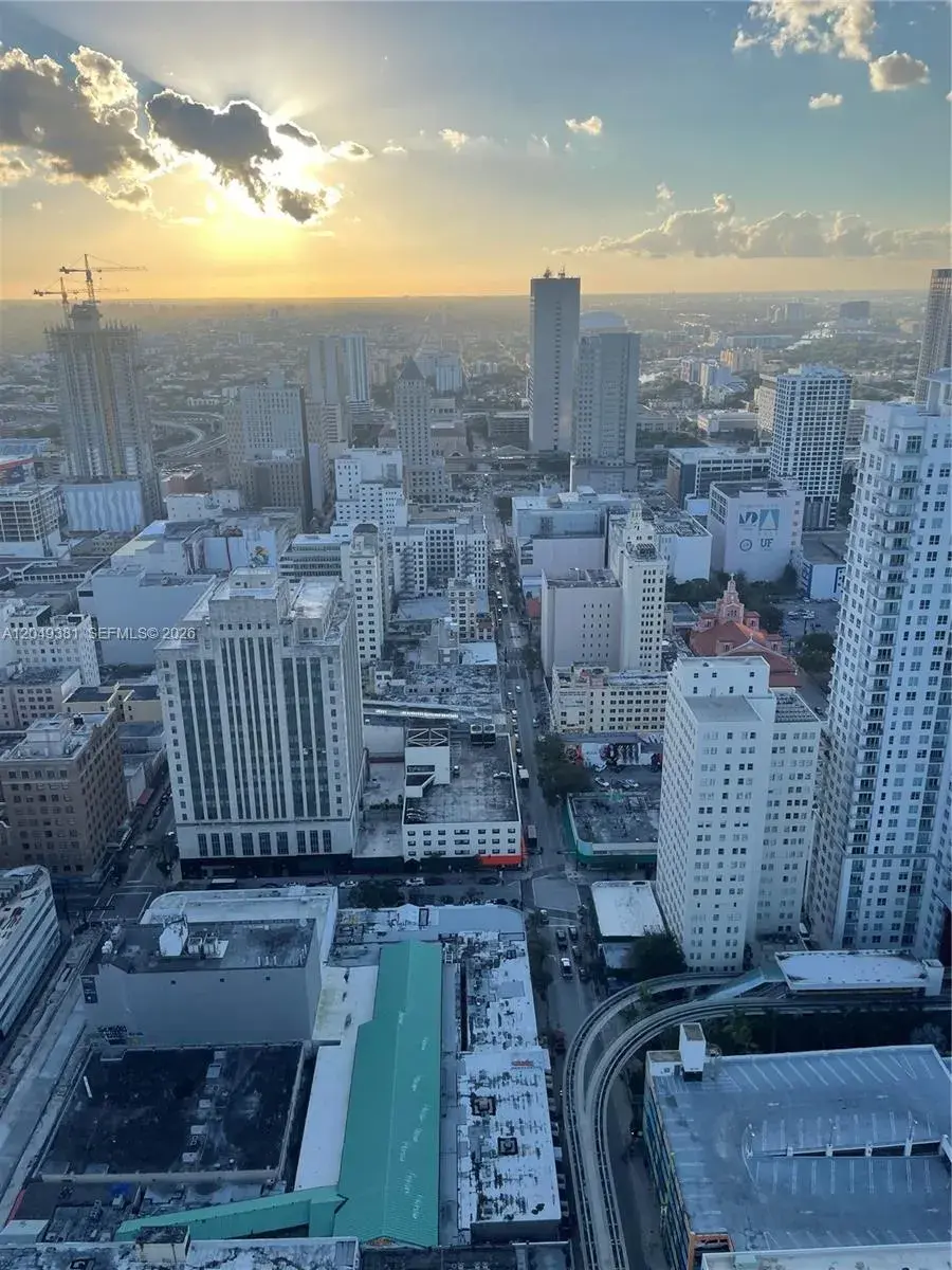 50 Biscayne Blvd # 5001, Miami FL 33132