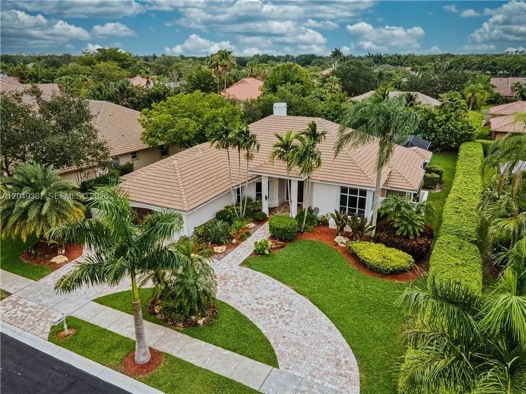 405 Sabal Way, Weston FL 33326