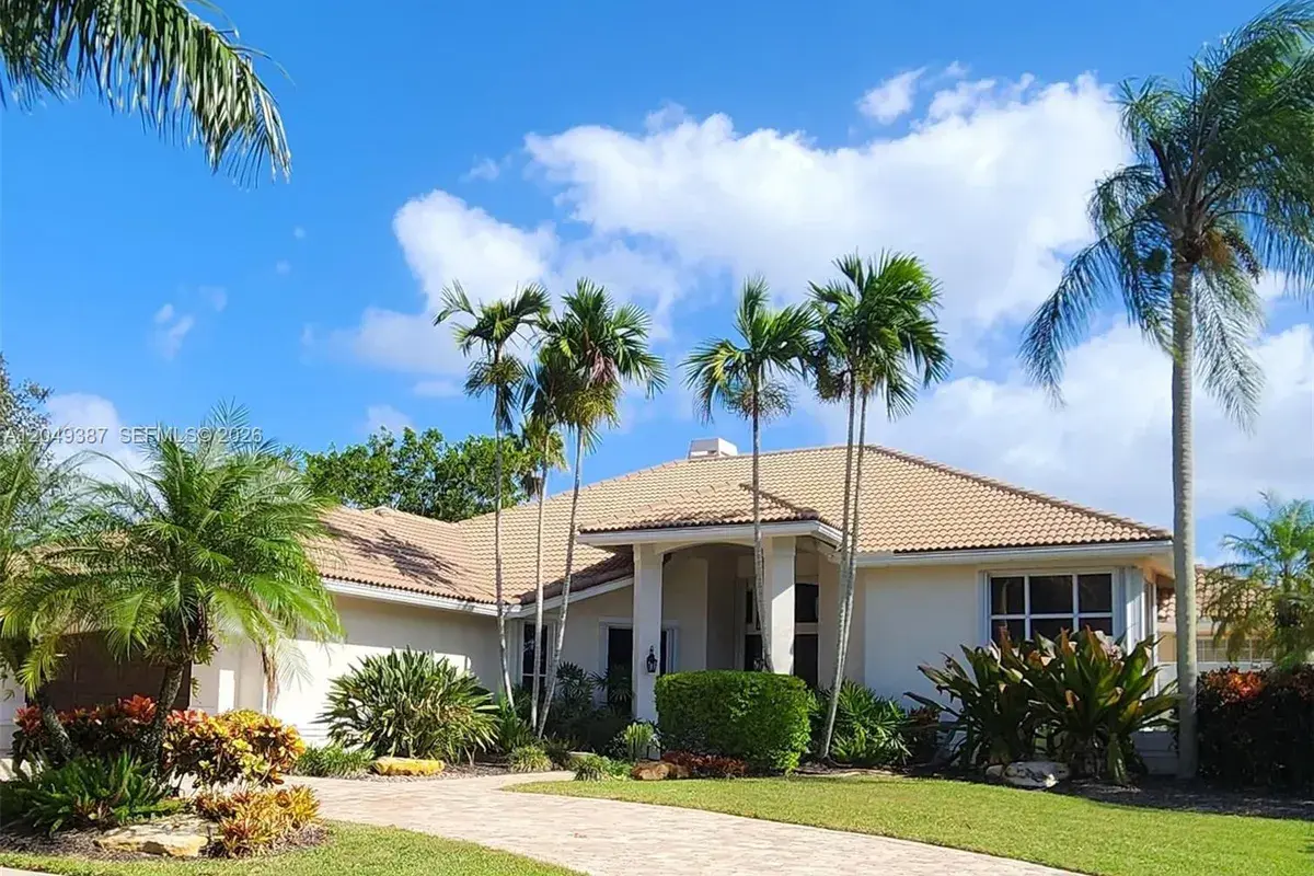 405 Sabal Way, Weston FL 33326