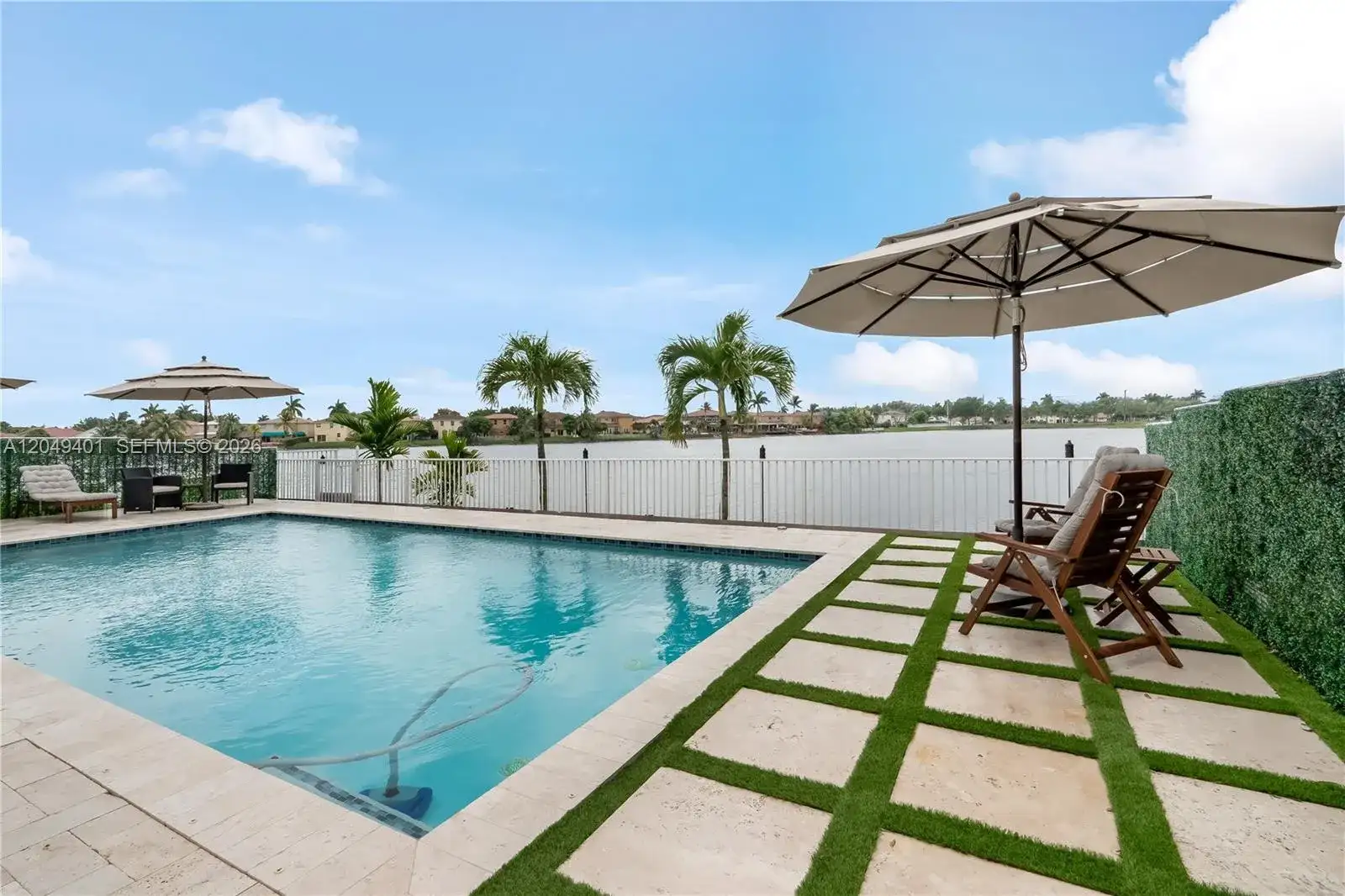 13724 SW 52nd St, Miramar FL 33027 photo 4