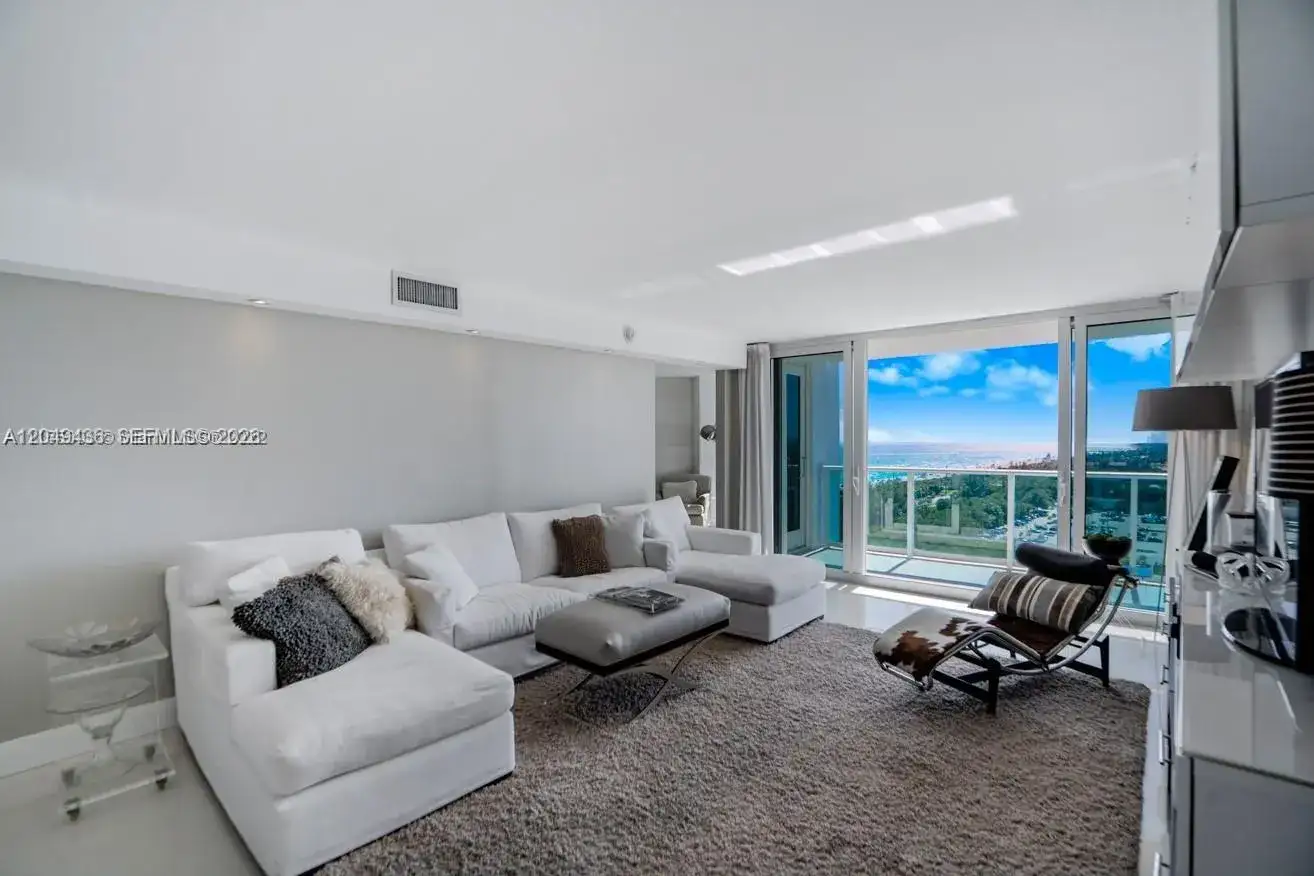 100 Bayview Dr # 1622, Sunny Isles Beach FL 33160 photo 3