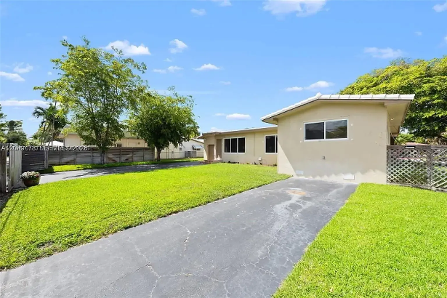 3410 Cleveland St, Hollywood FL 33021