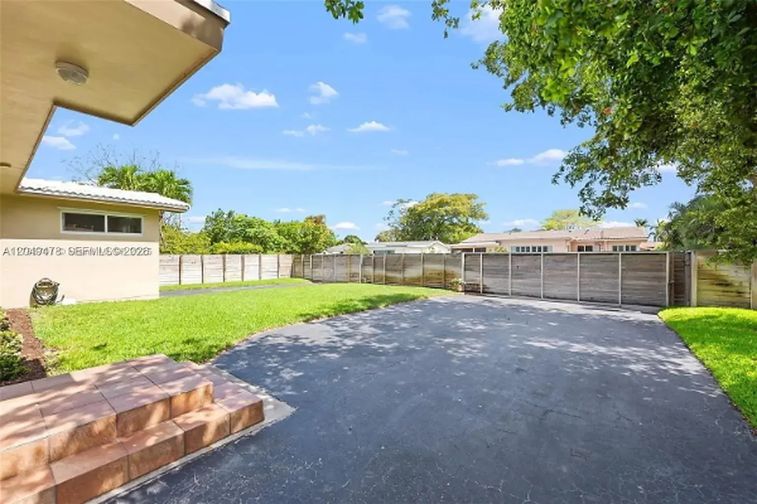 3410 Cleveland St, Hollywood FL 33021