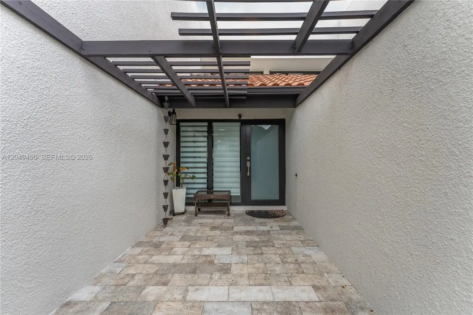 8054 SW 86th Ter, Miami FL 33143 photo 4