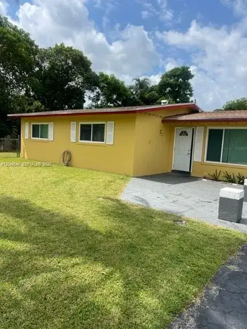 1400 NW 15th Ct, Fort Lauderdale FL 33311 photo 2