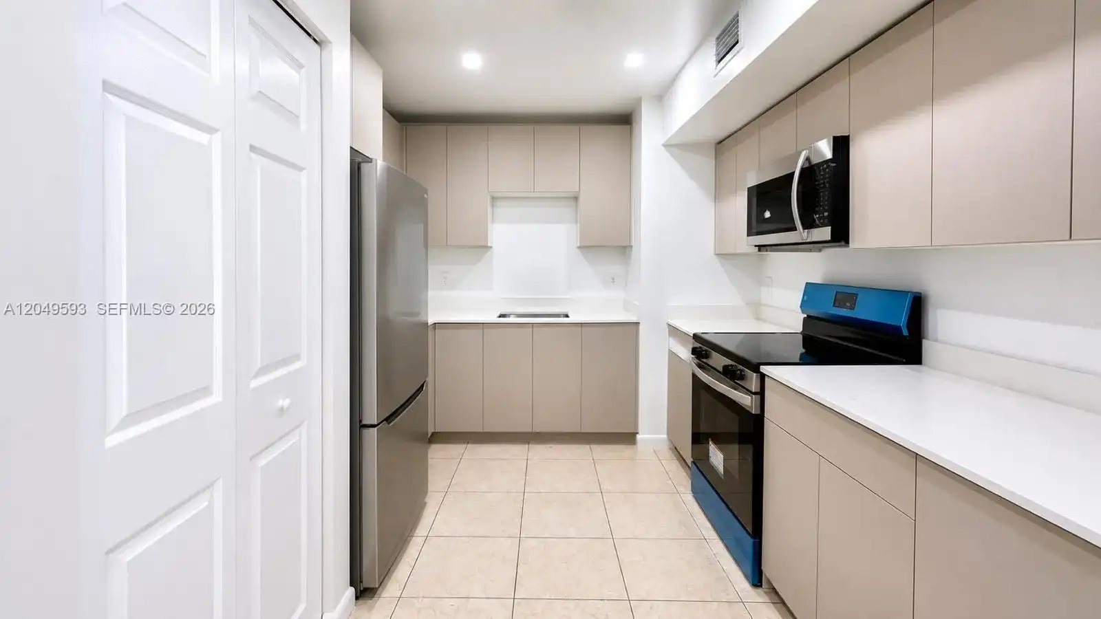 2020 NW 119th St # 1122, Miami FL 33167