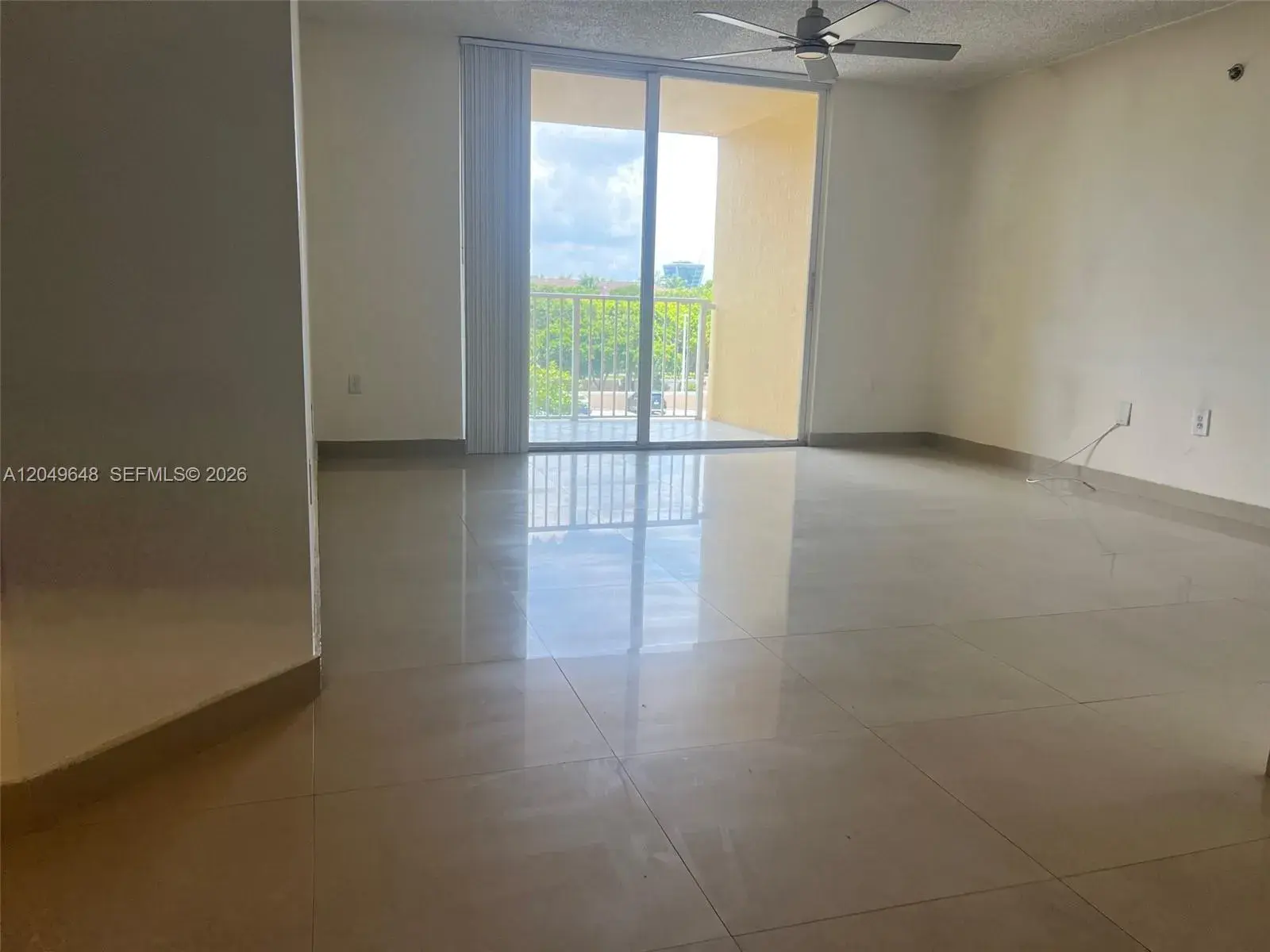 19601 E Country Club Dr # 7405, Aventura FL 33180