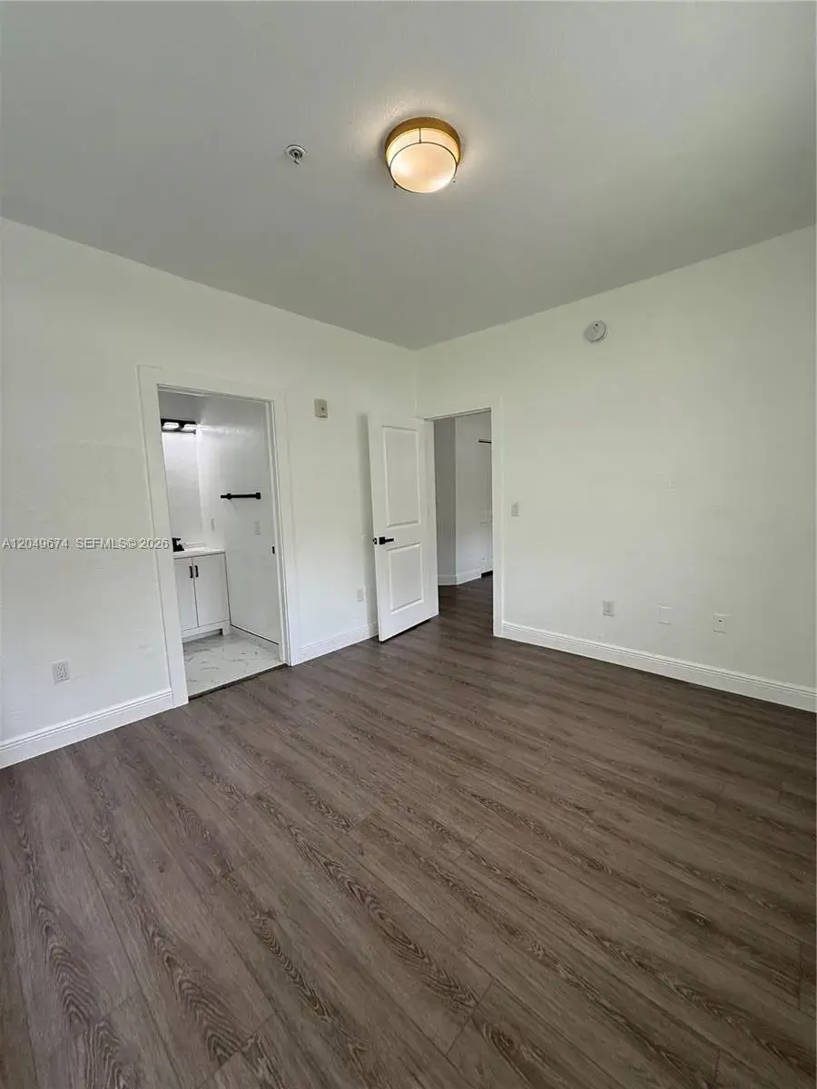1330 Pennsylvania Ave # 101, Miami Beach FL 33139