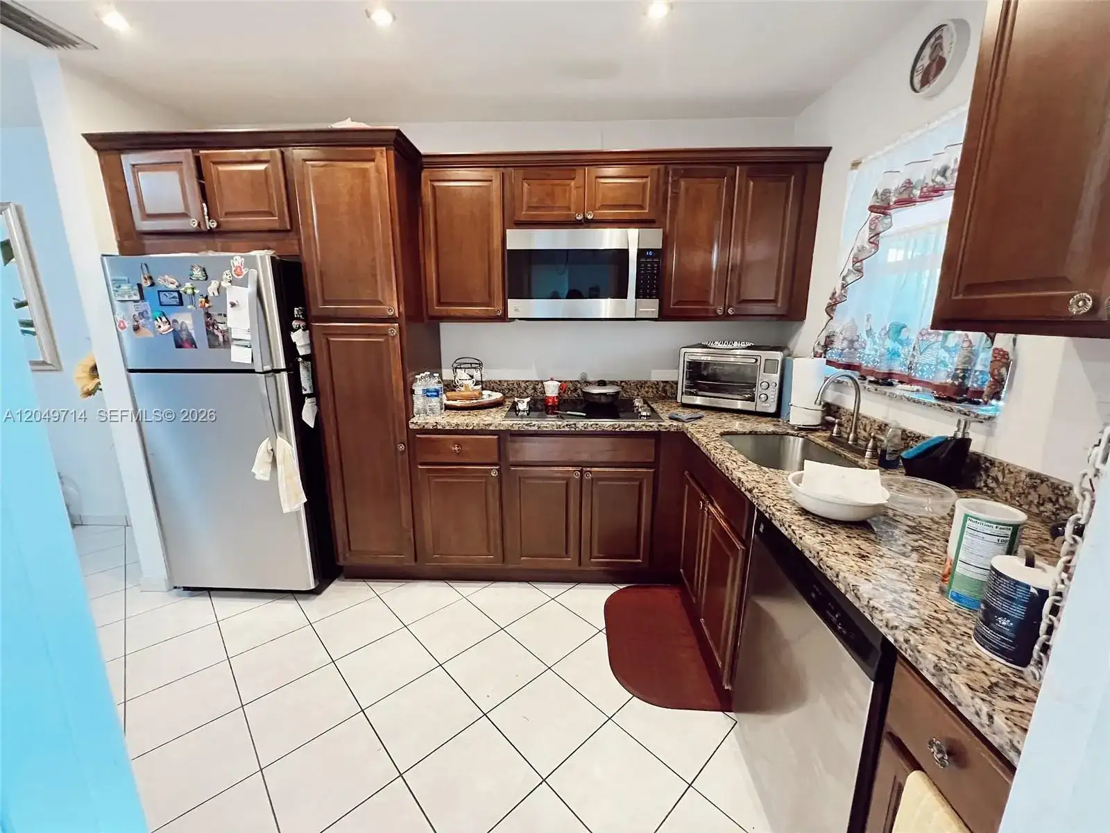 501 Blue Heron Dr # A, Hallandale Beach FL 33009 photo 3