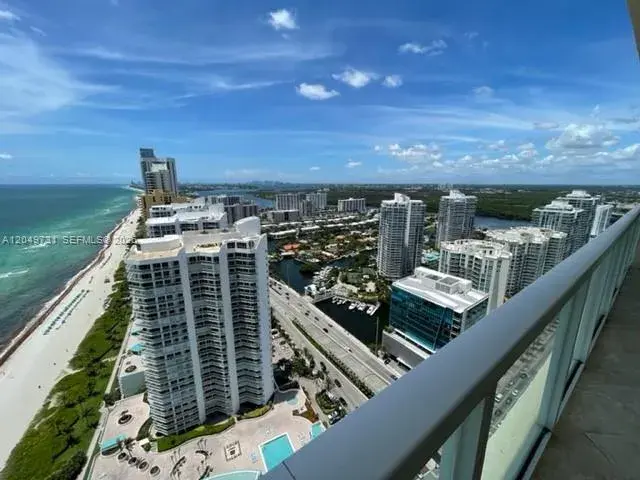 16699 Collins Ave # 3910, Sunny Isles Beach FL 33160