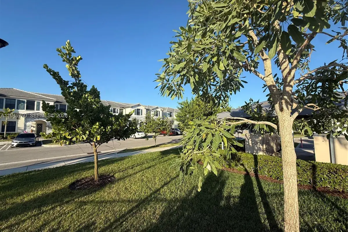 28581 SW 132nd Ct, Homestead FL 33033