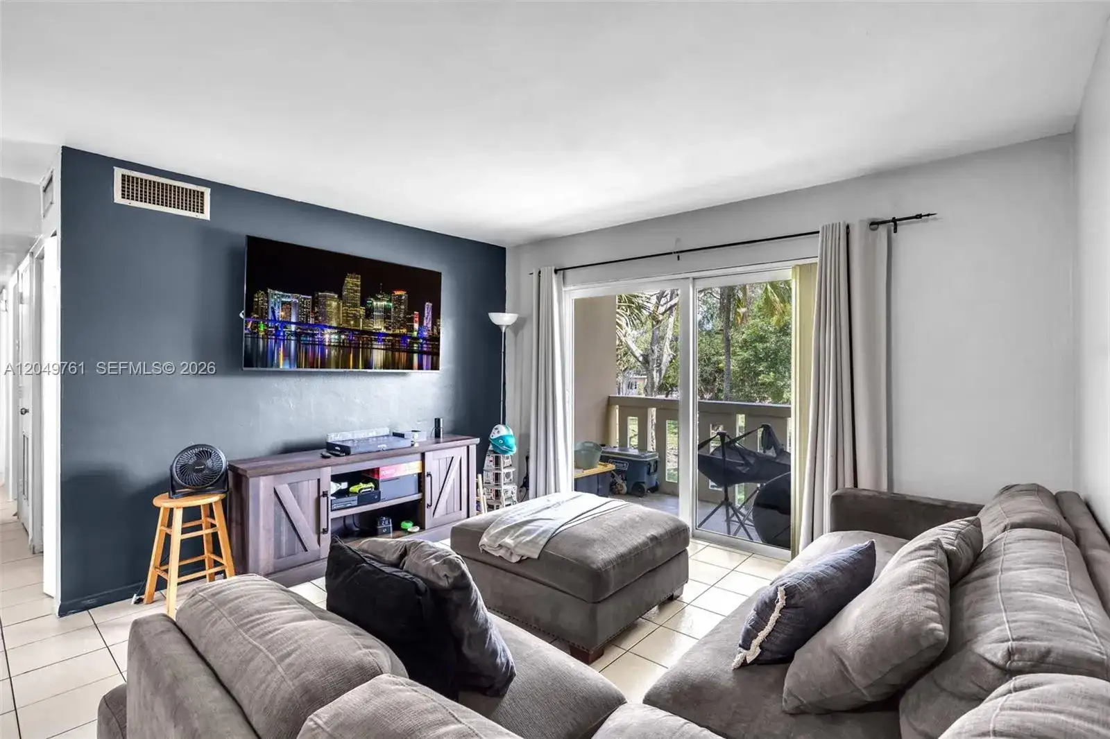 7400 Miami Lakes Dr # D205, Miami Lakes FL 33014 photo 4