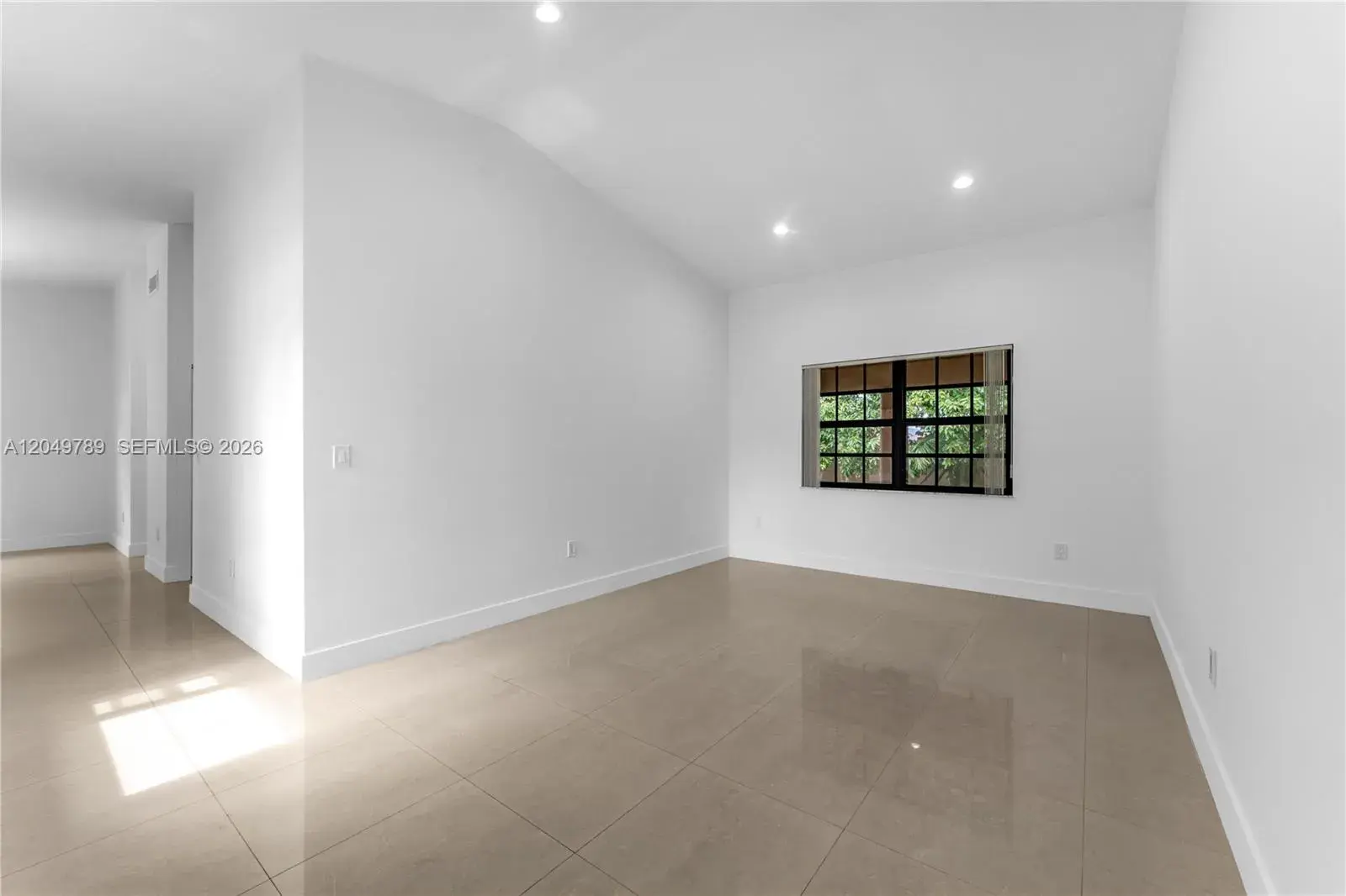 3730 SW 136th Ct, Miami FL 33175