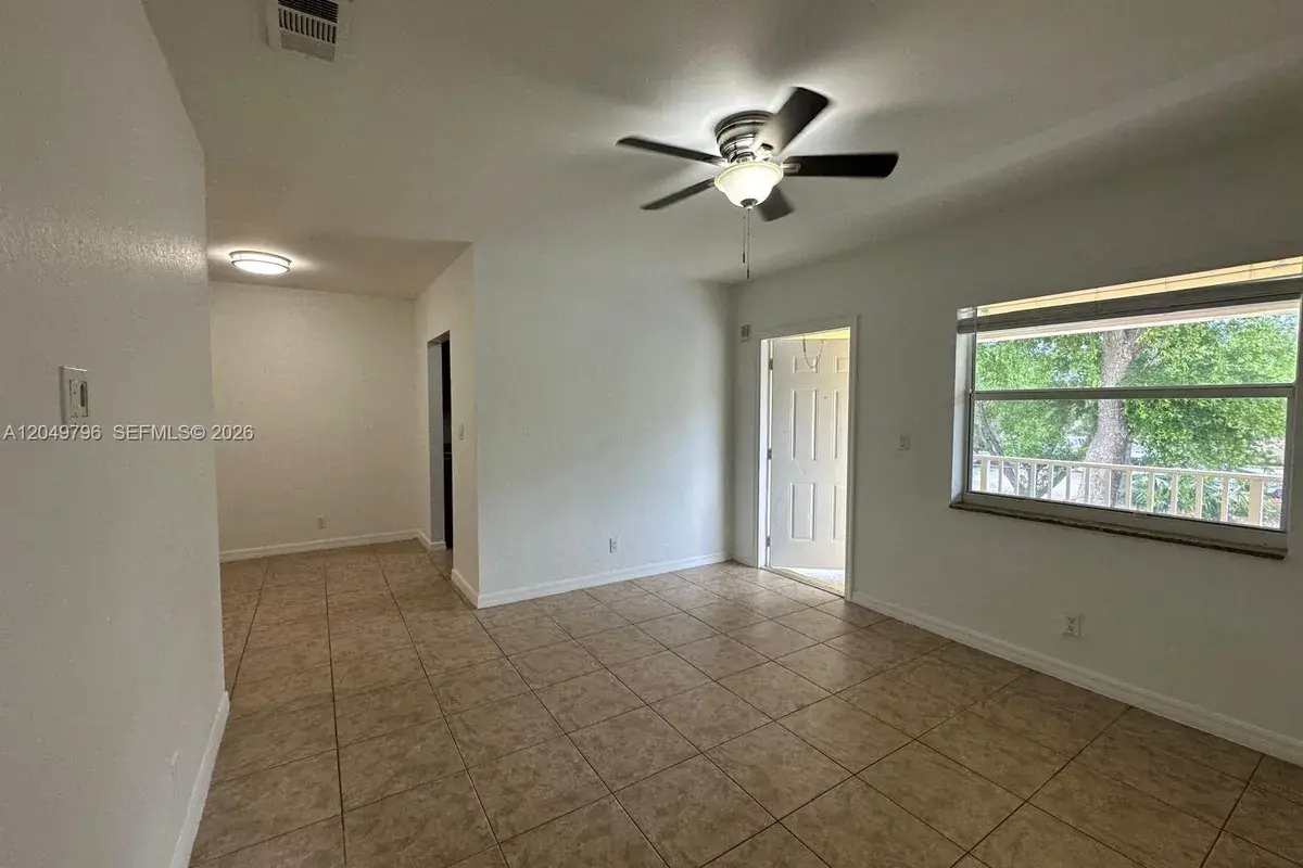 2640 NE 8th Ave # 17, Wilton Manors FL 33334