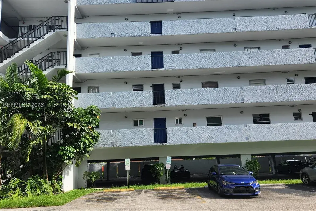 7541 NW 16th St # 1507, Plantation FL 33313