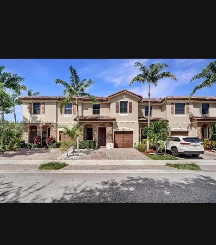 23570 SW 113th Path, Homestead FL 33032