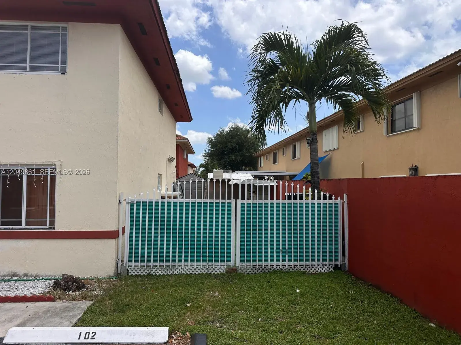 11053 W Okeechobee Rd # 102, Hialeah Gardens FL 33018