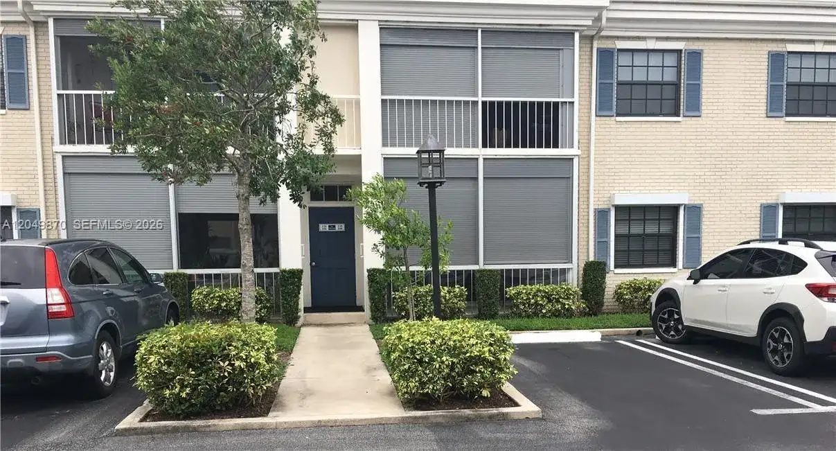 110 Cypress Club Dr # 108, Pompano Beach FL 33060 photo 3