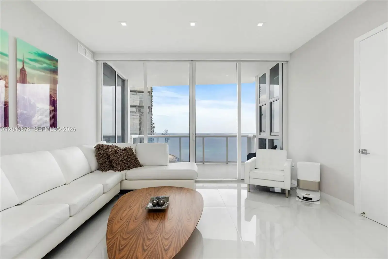 18201 Collins Ave # 3504, Sunny Isles Beach FL 33160 photo 2