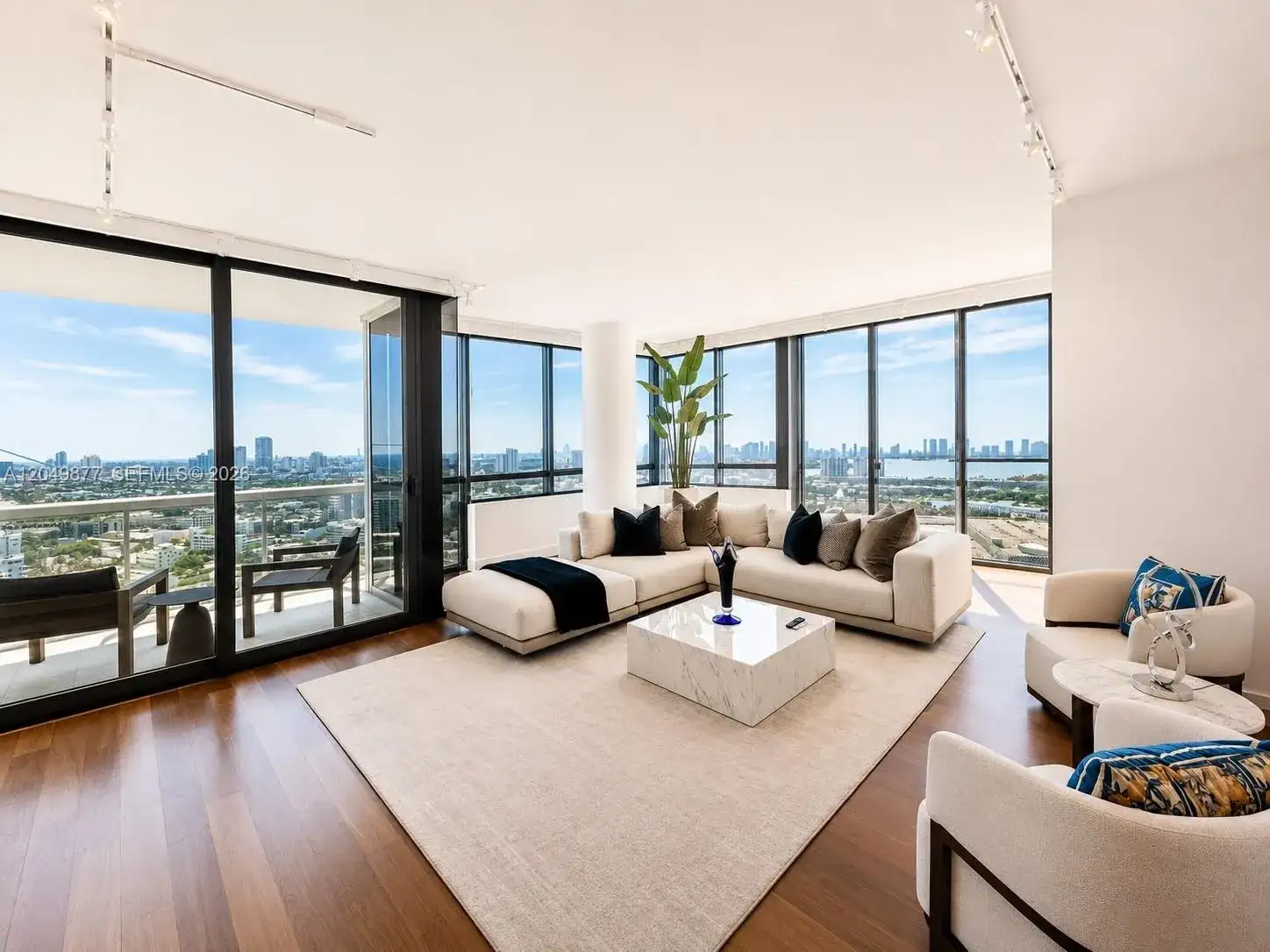 101 20th St # 3501, Miami Beach FL 33139 photo 2