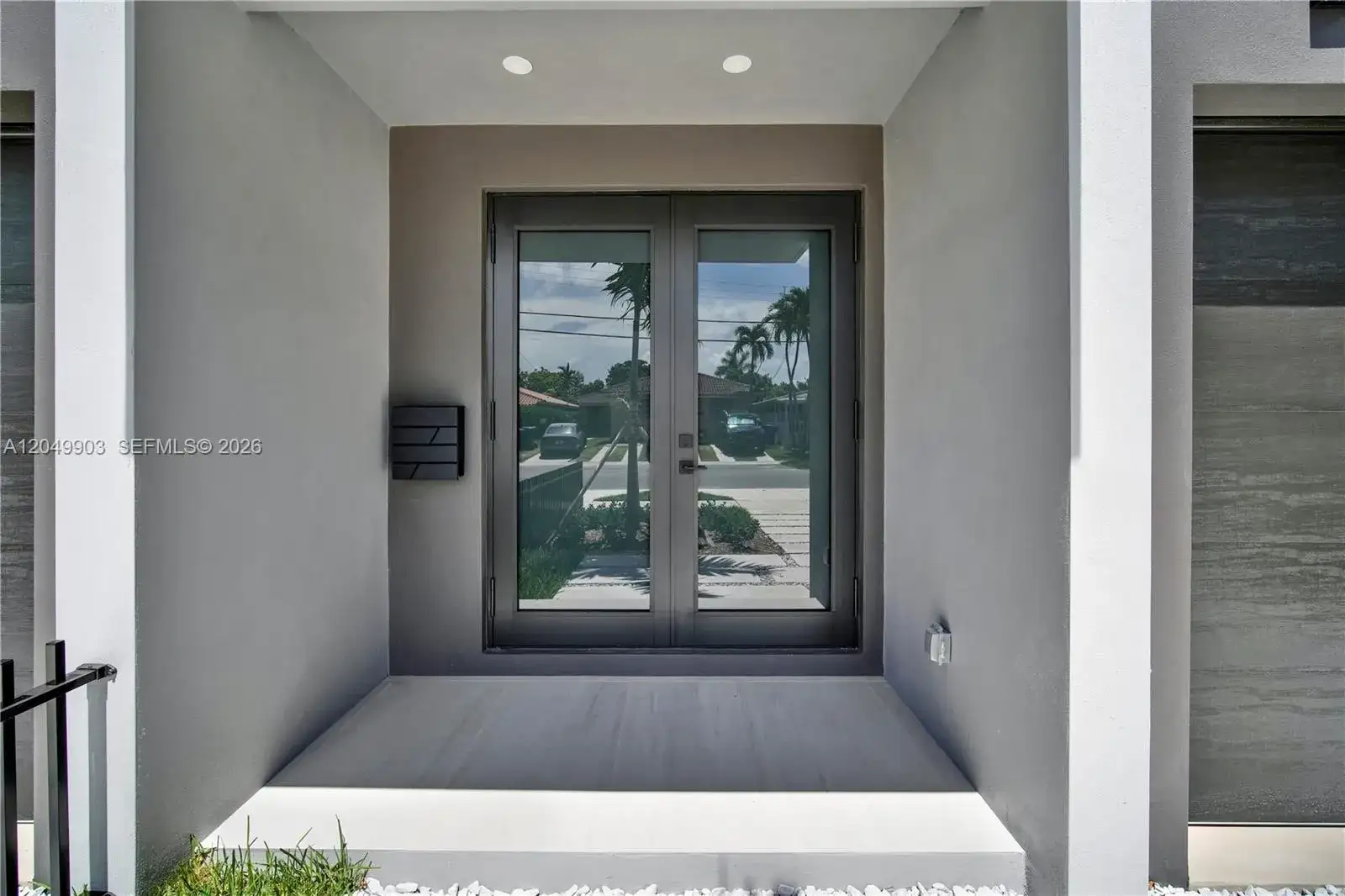 2889 SW 35th Ave # 2889, Miami FL 33133 photo 3