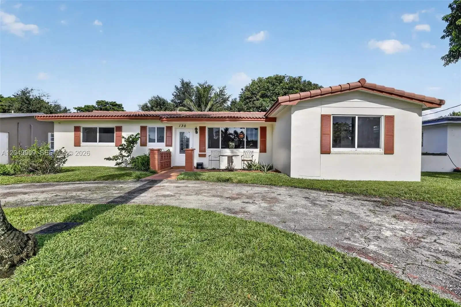 130 NW 78th Ave, Pembroke Pines FL 33024