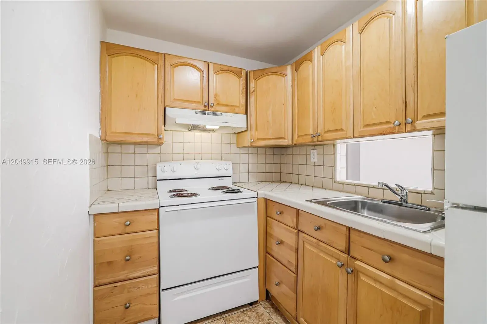 6200 W Flagler St # 208, Miami FL 33144