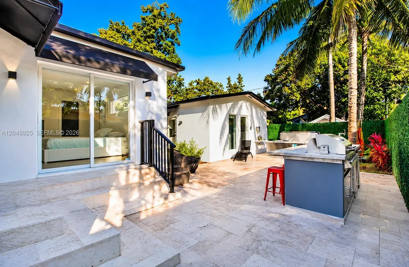 145 NW 40 St, Miami FL 33127