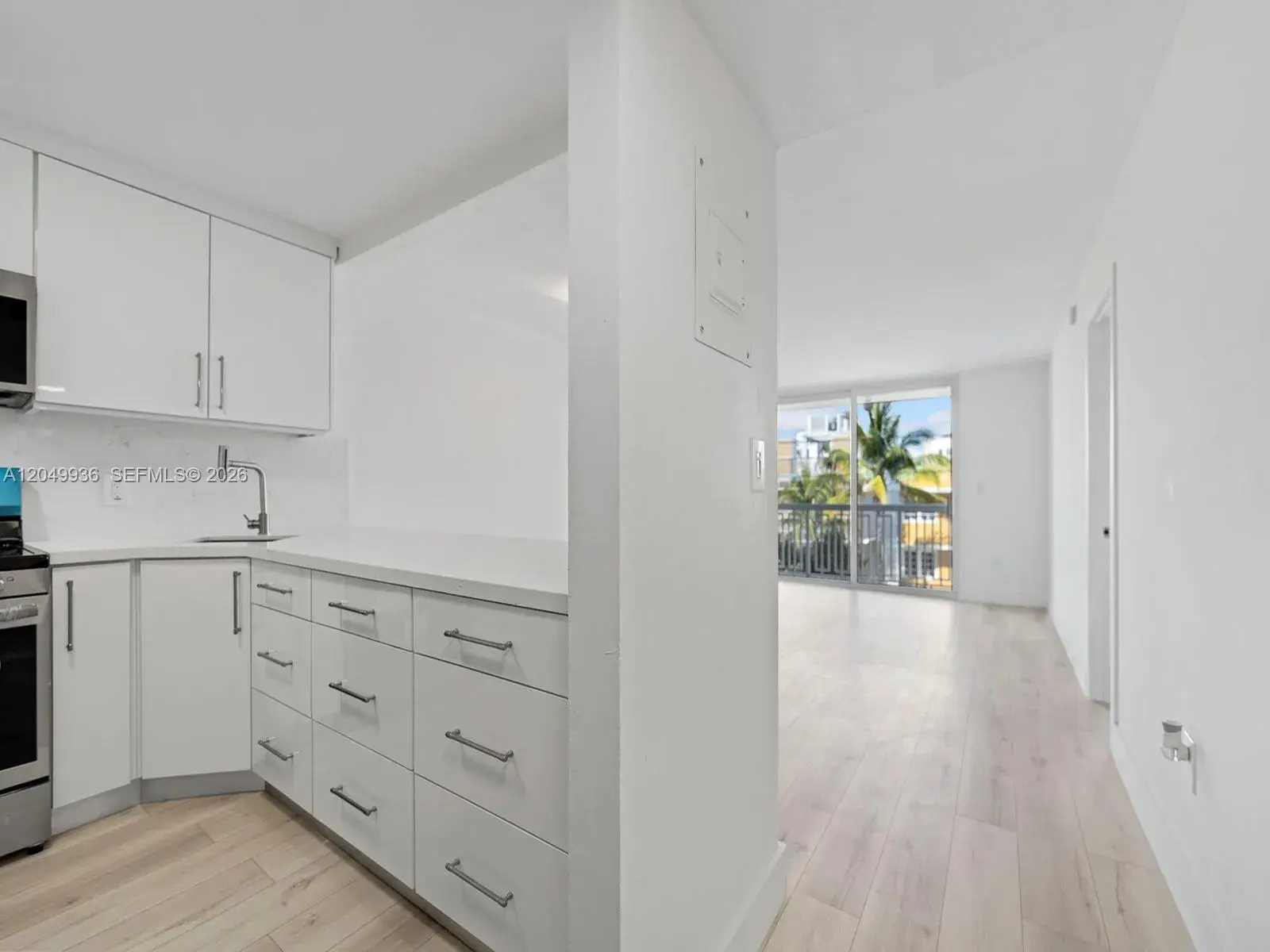 401 Ocean Dr # 403, Miami Beach FL 33139
