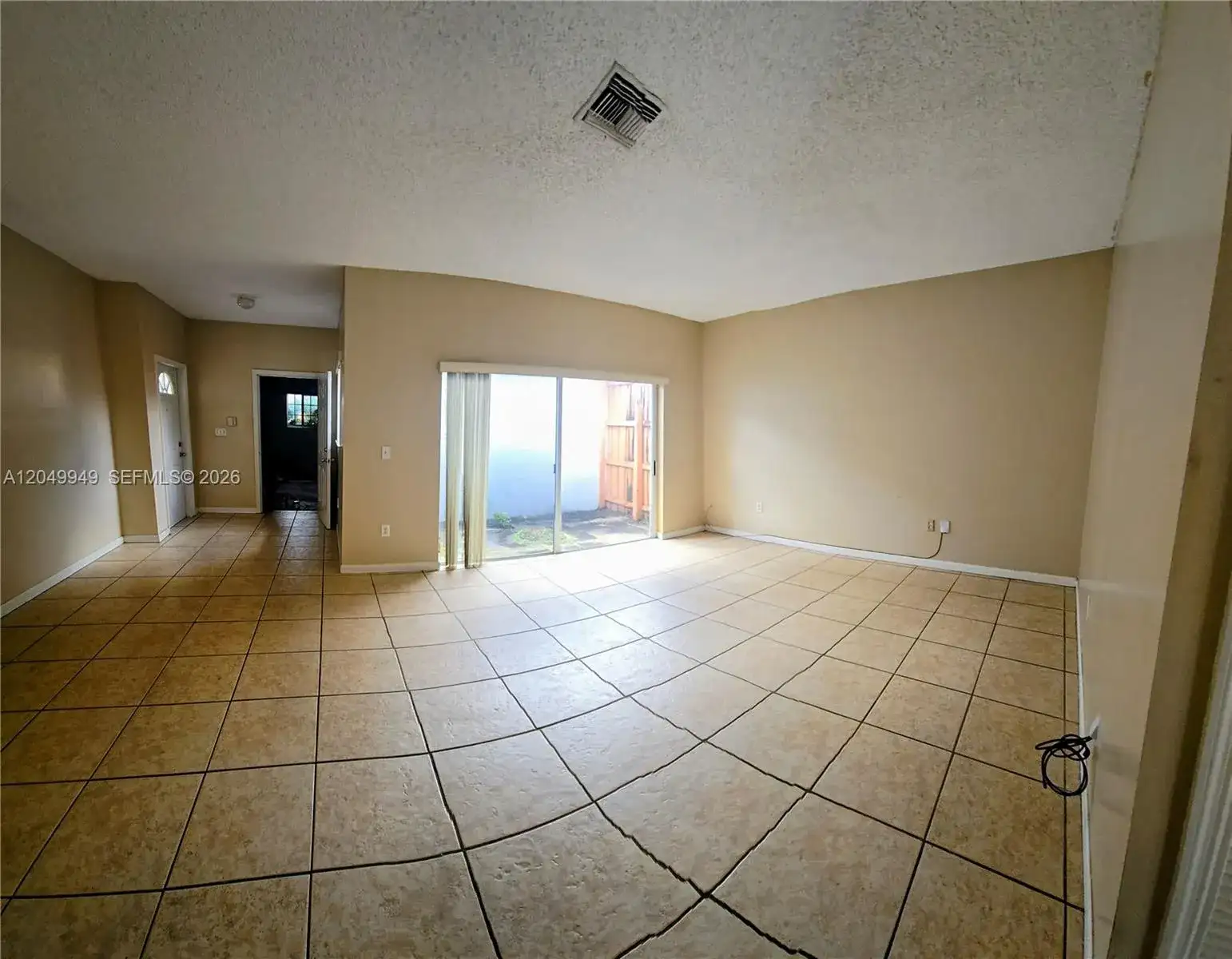 14236 SW 148th Ave, Miami FL 33196 photo 4