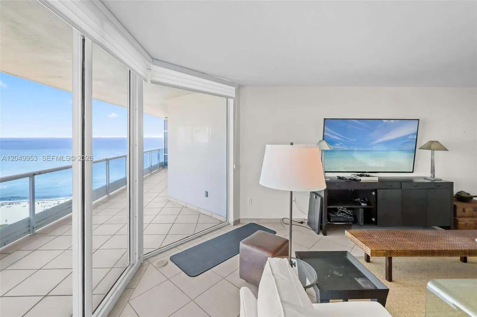 5025 Collins Ave # 1707, Miami Beach FL 33140