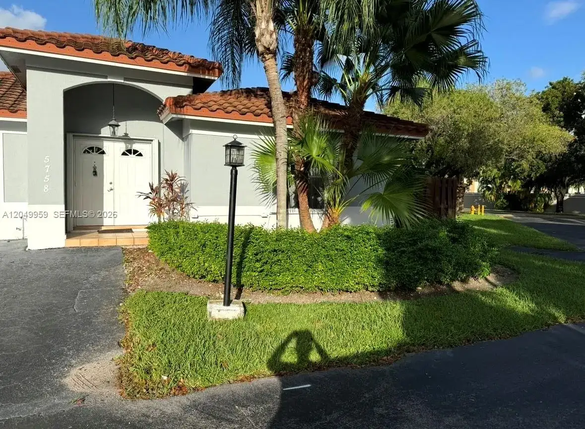 5758 NW 97th Pl # 0, Doral FL 33178 photo 3