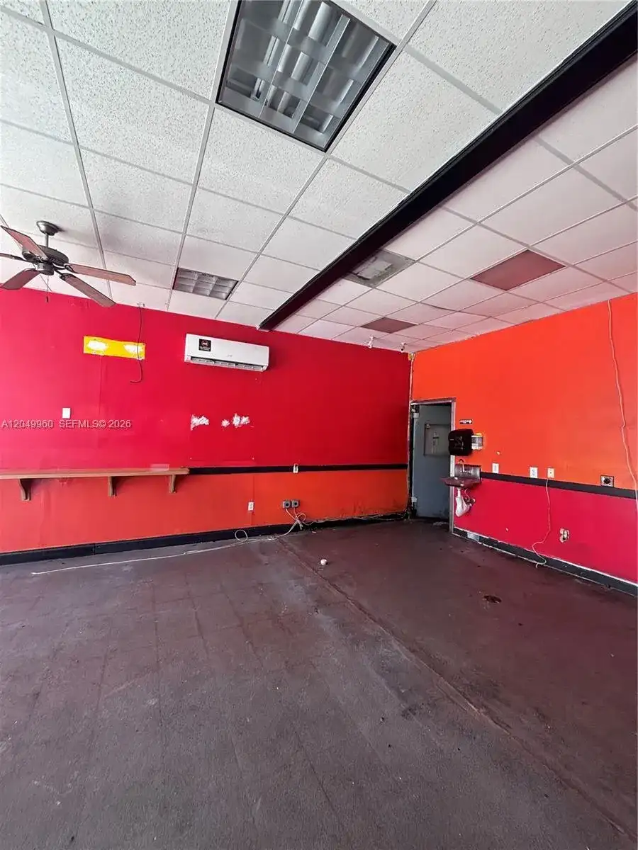 1 NW 54th St, Miami FL 33127 photo 3