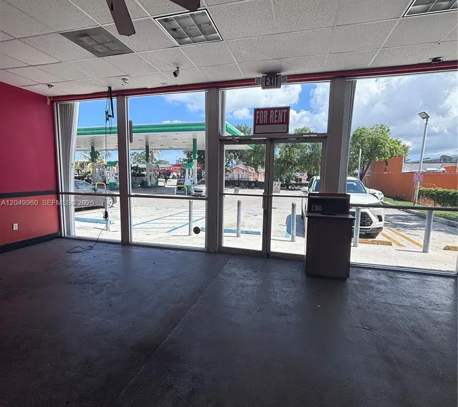 1 NW 54th St, Miami FL 33127