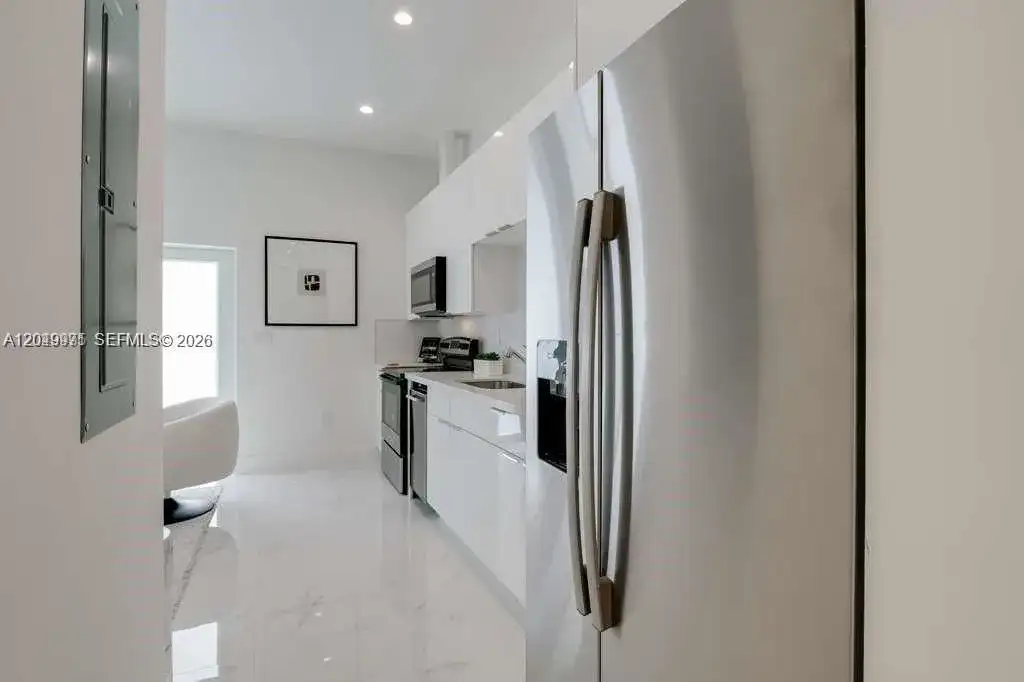 2936 NW 27th St # 2936, Miami FL 33142 photo 4