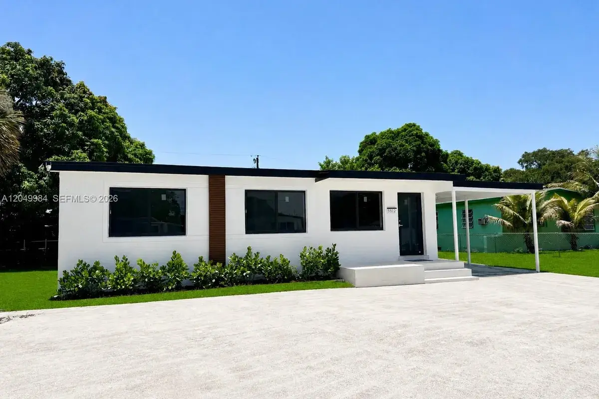 3512 NW 176th Ter, Miami Gardens FL 33056
