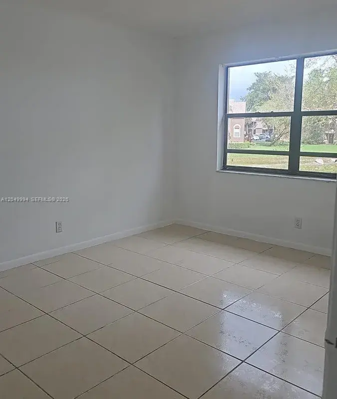 9022 NW 28th Dr # 202, Coral Springs FL 33065