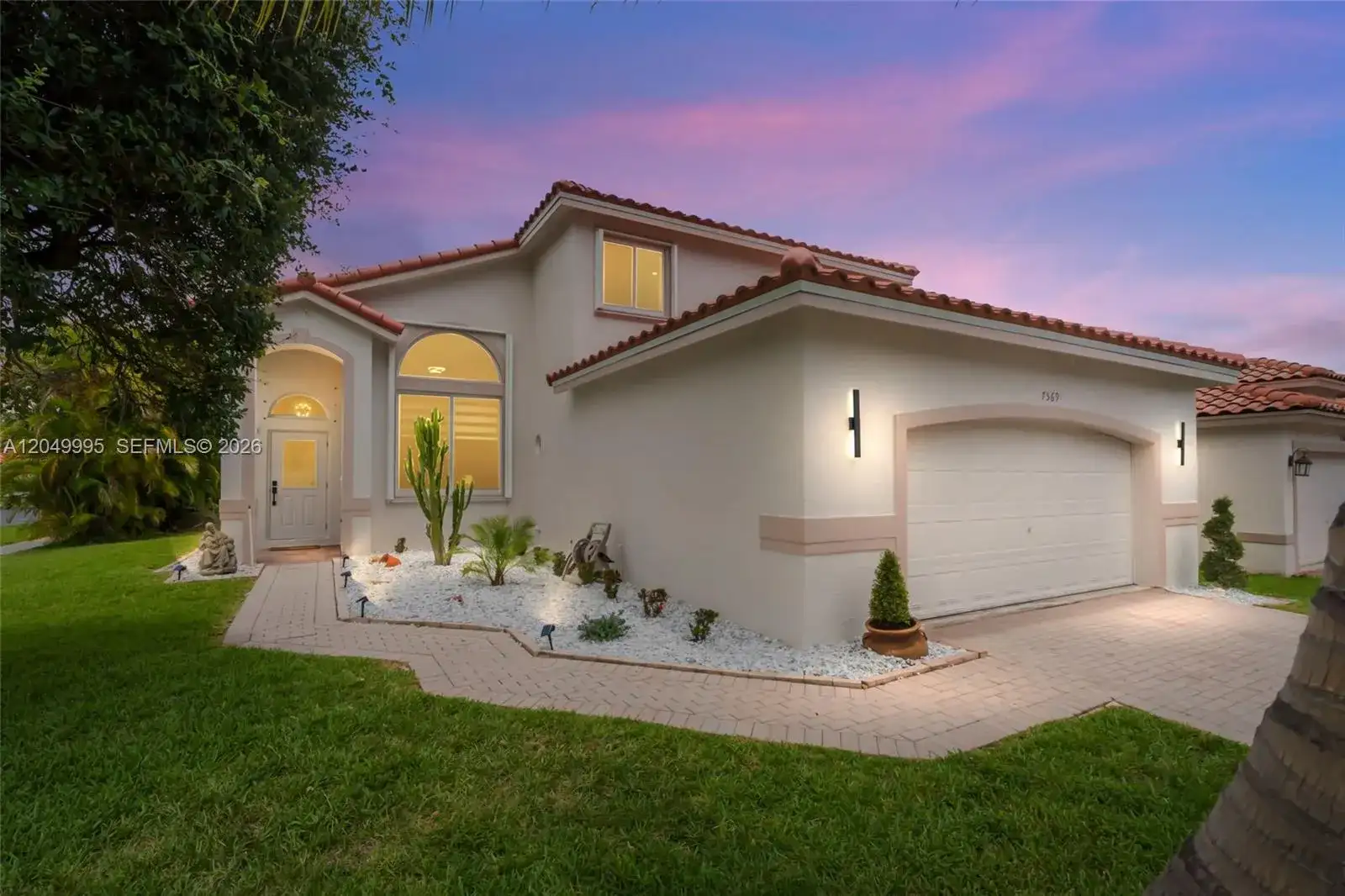 7569 Parkside Ln, Margate FL 33063 photo 3