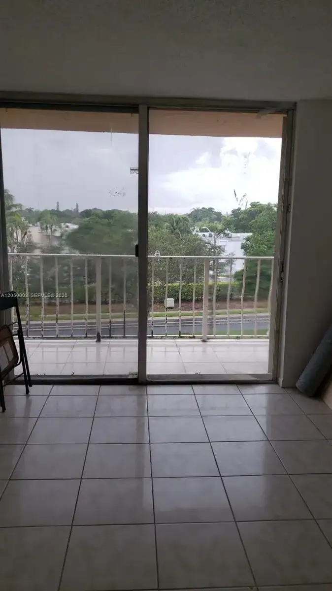 500 Executive Center Dr # 4E, West Palm Beach FL 33401 photo 4