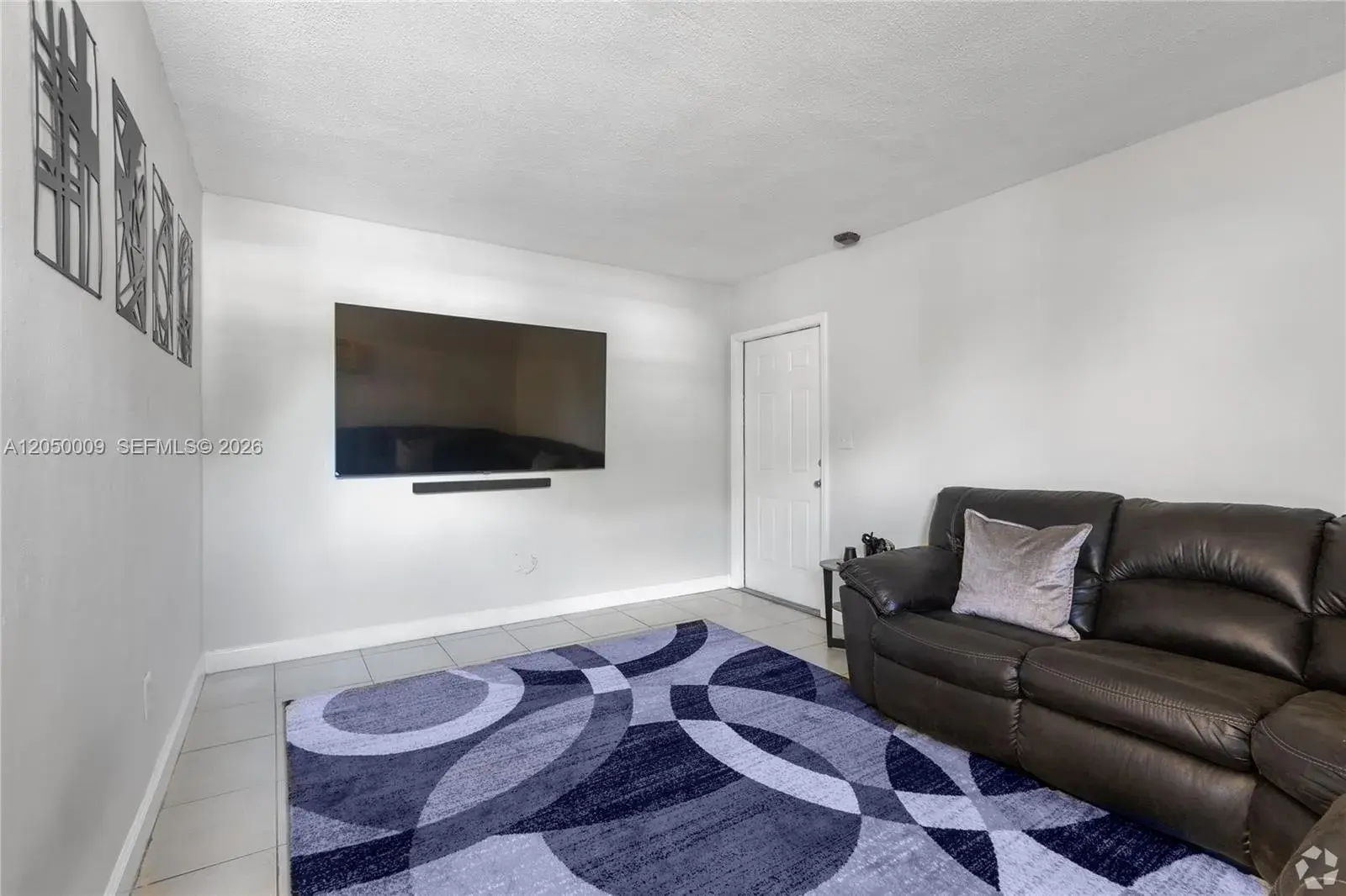 5755 NW 7th Ave # 9, Miami FL 33127