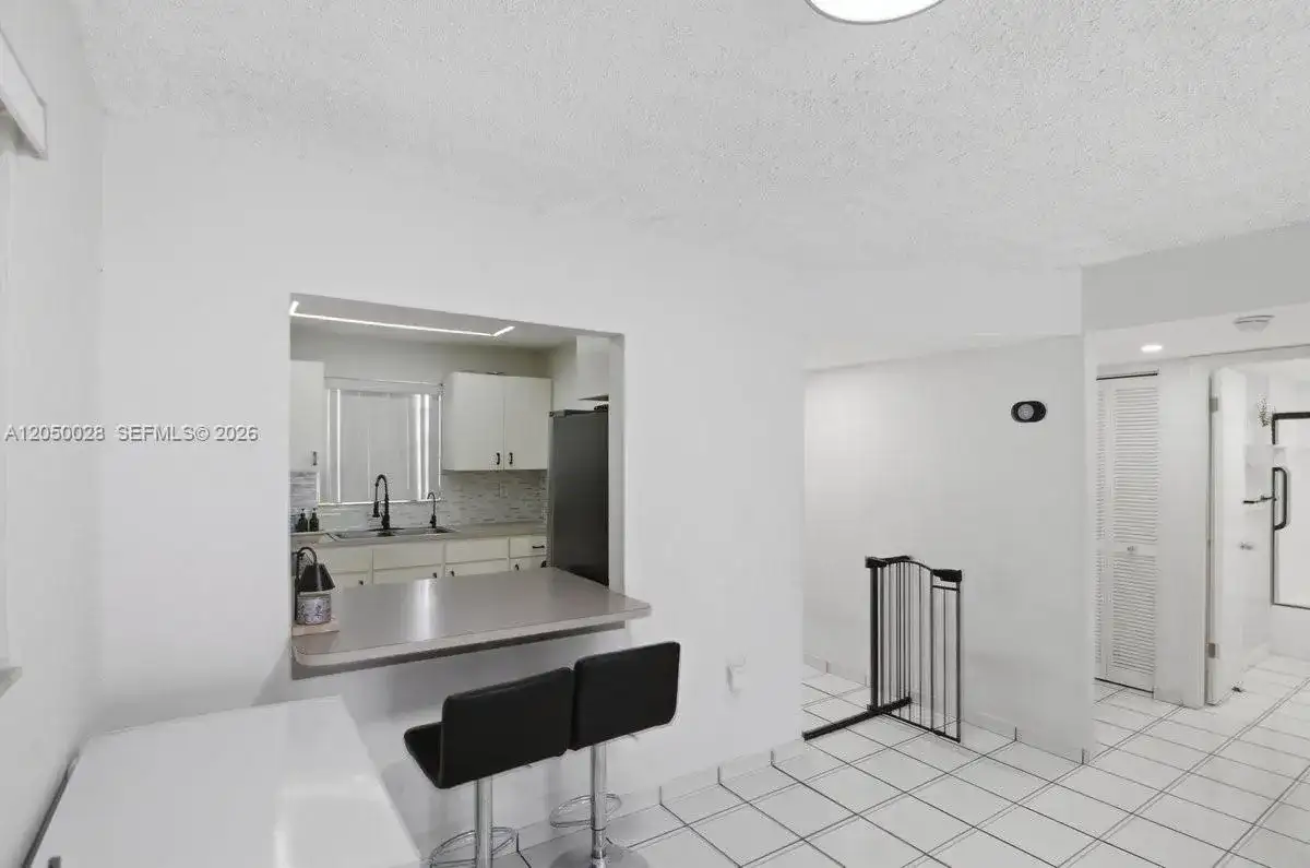 6175 W 20th Ave # 311, Hialeah FL 33012 photo 5